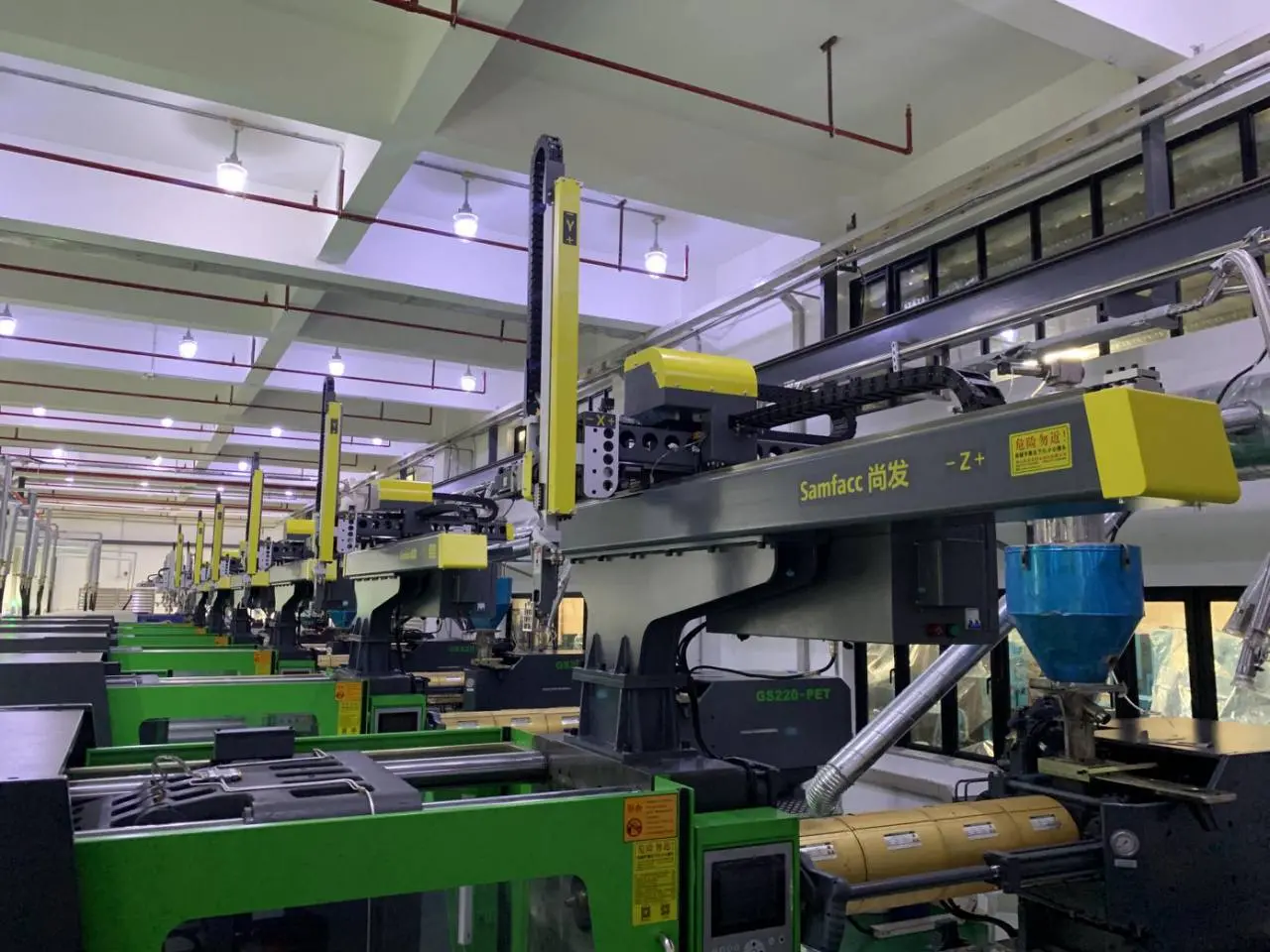 injection molding robot manufacturers