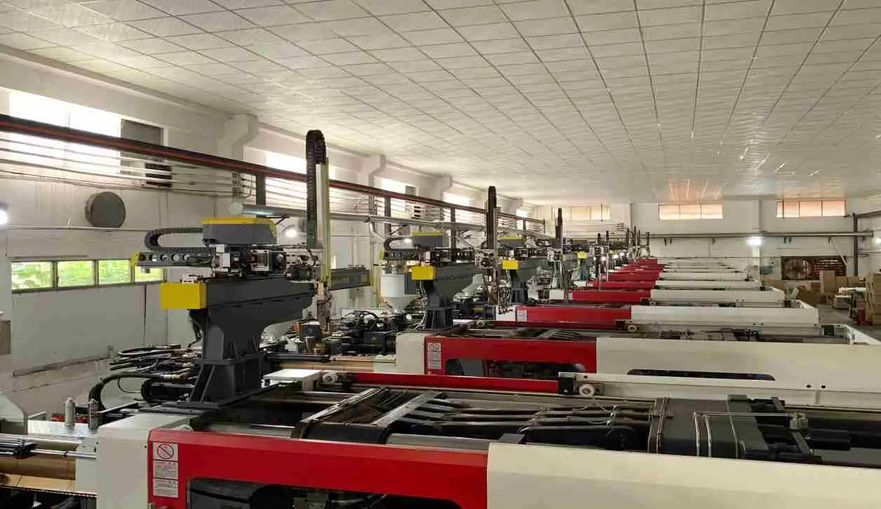 plastic machinery industry